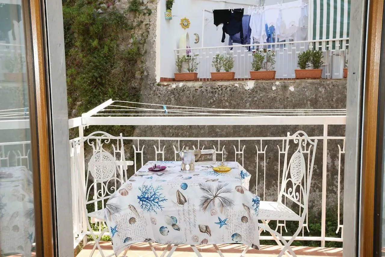 Casa Nautilus Apartment Amalfi Italy